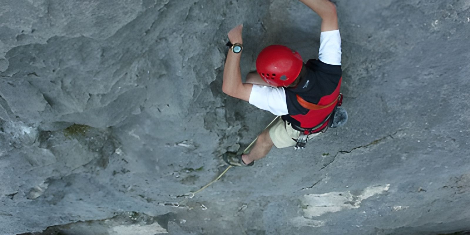 Rappelling Adventure_ Descend Into Thrills.jpg